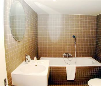 Hotel Du Parc Saint Charles 2*