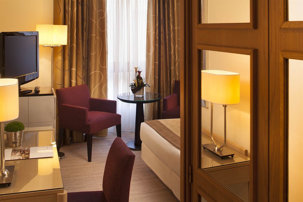 Hotel Garden-elysee Paris