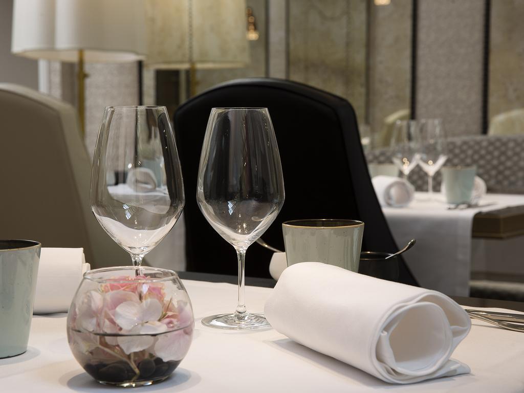 Le Narcisse Blanc 5* Paris