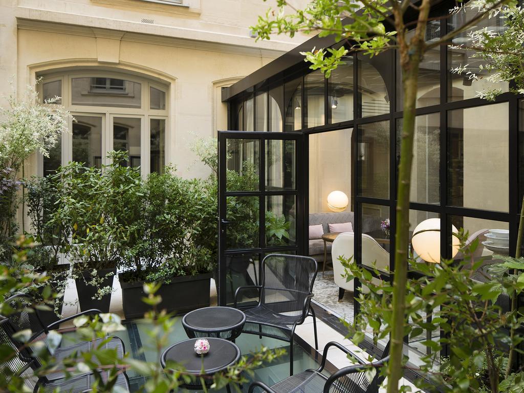 Hotel Le Narcisse Blanc Paris