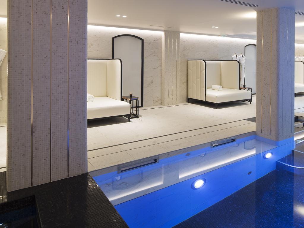 Hotel Le Narcisse Blanc Paris