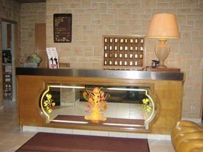 Hipotel Buttes Chaumont Belleville Hotel 3*