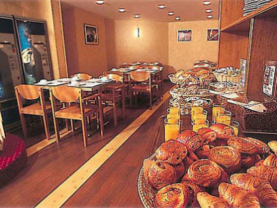 Western Nouvel Orleans Montparnasse 4*