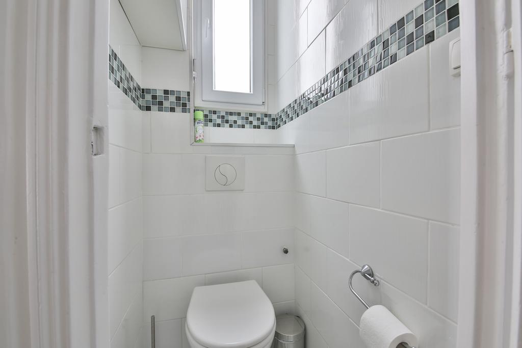 Apartment Two-Bedroom Apartment Champs-Elysees *