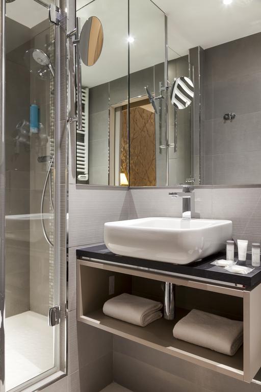 Hotel Timhotel Tour Eiffel 3*