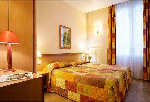 Le Beaugency Hotel