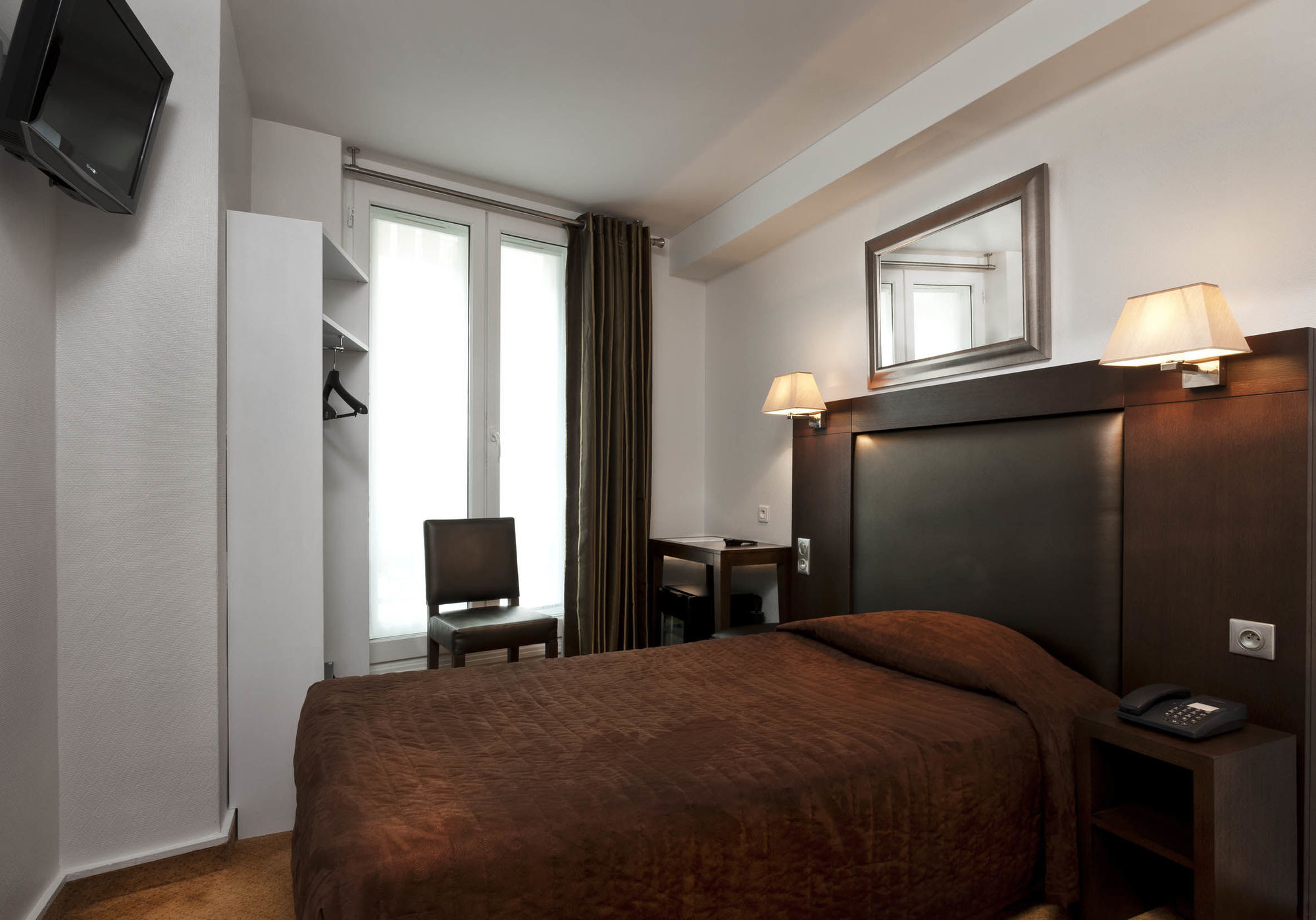 Elysées Flaubert Hotel