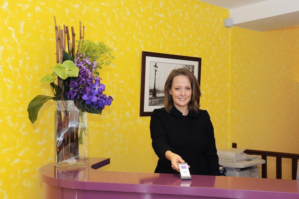 Hotel Printania Porte De Versailles Paris