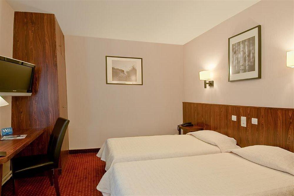 Hotel L'ouest 3*