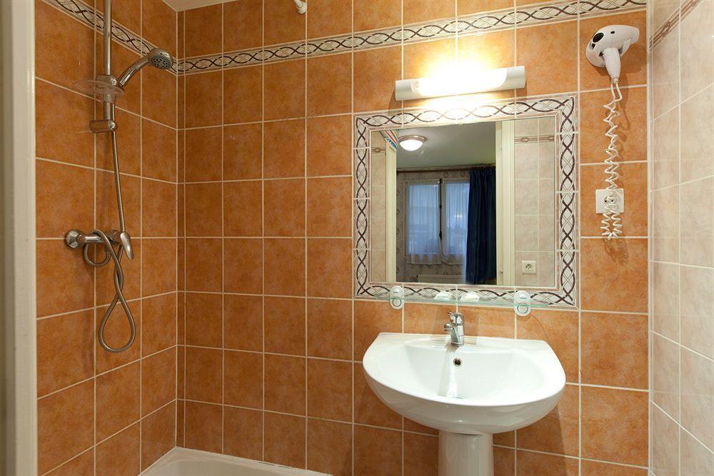 Hotel Est 3*