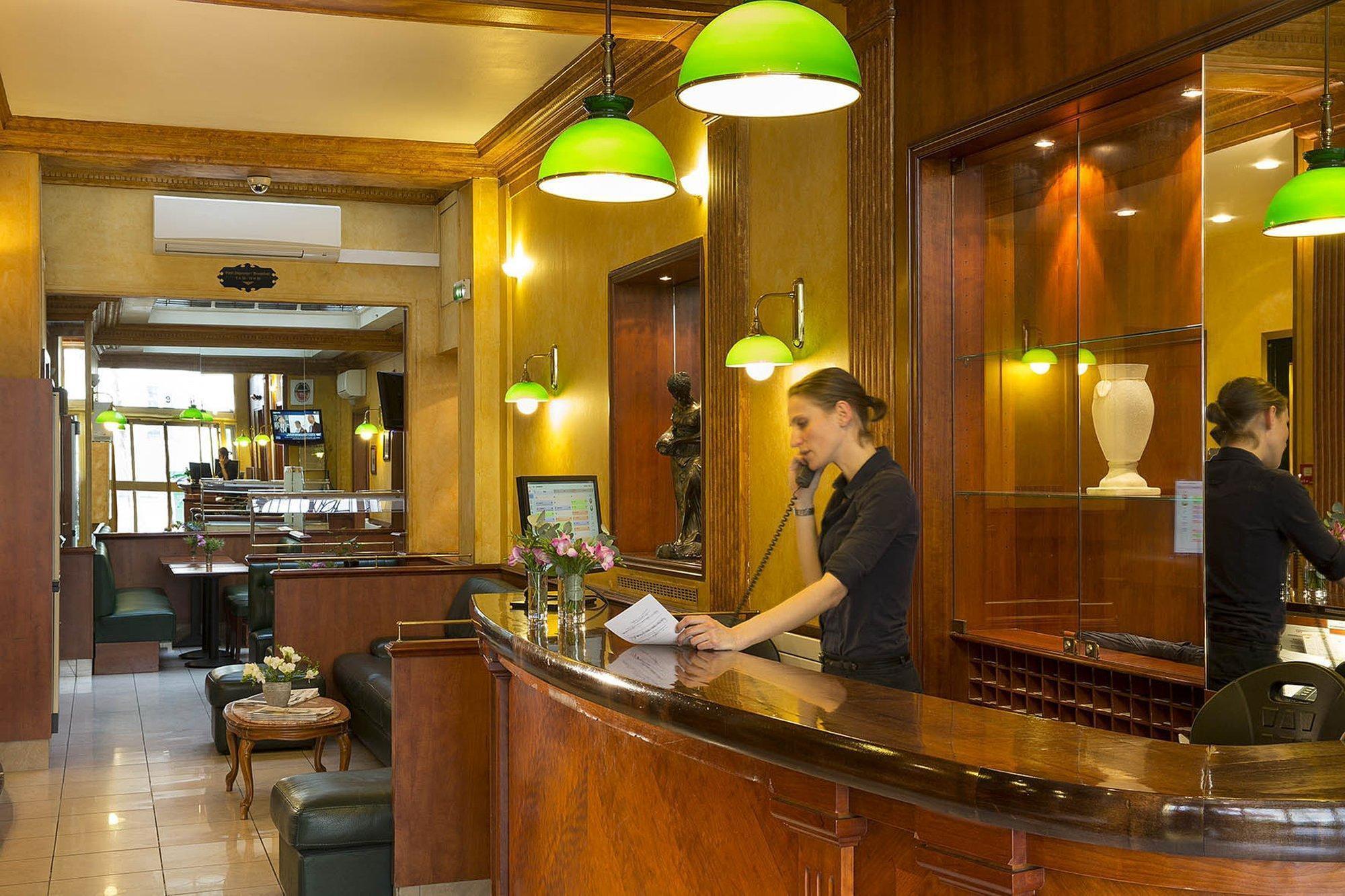 Hotel Terminus Lyon 3*