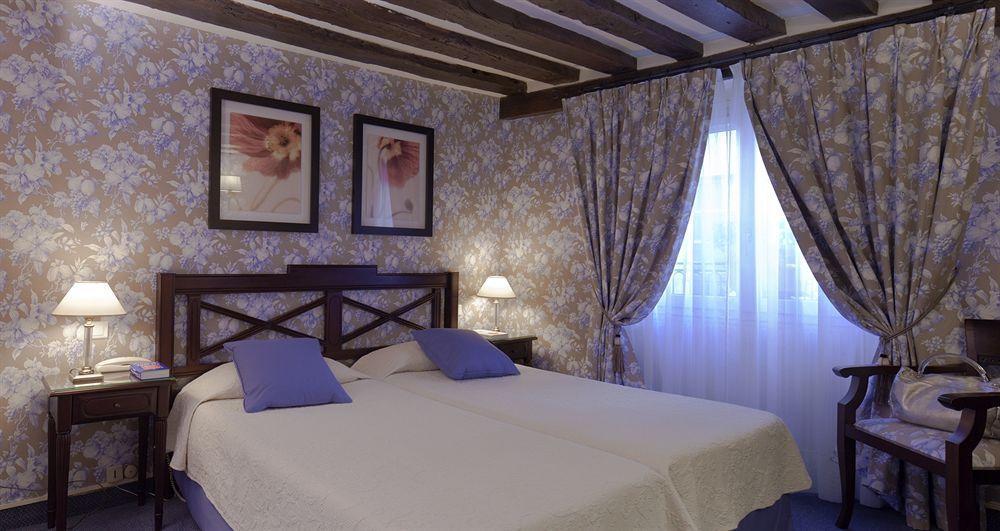 Hotel Beaubourg