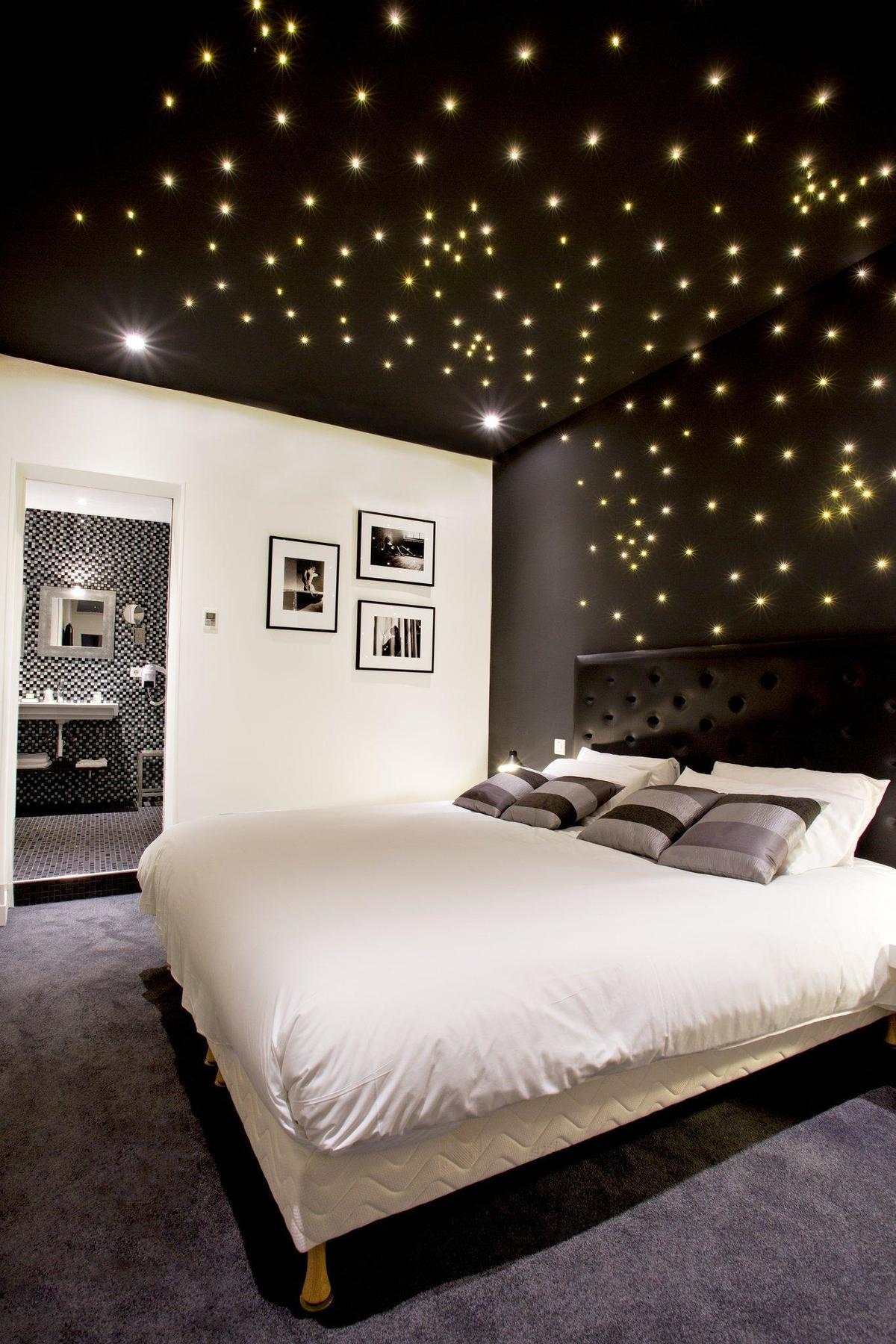 Boheme Hotel