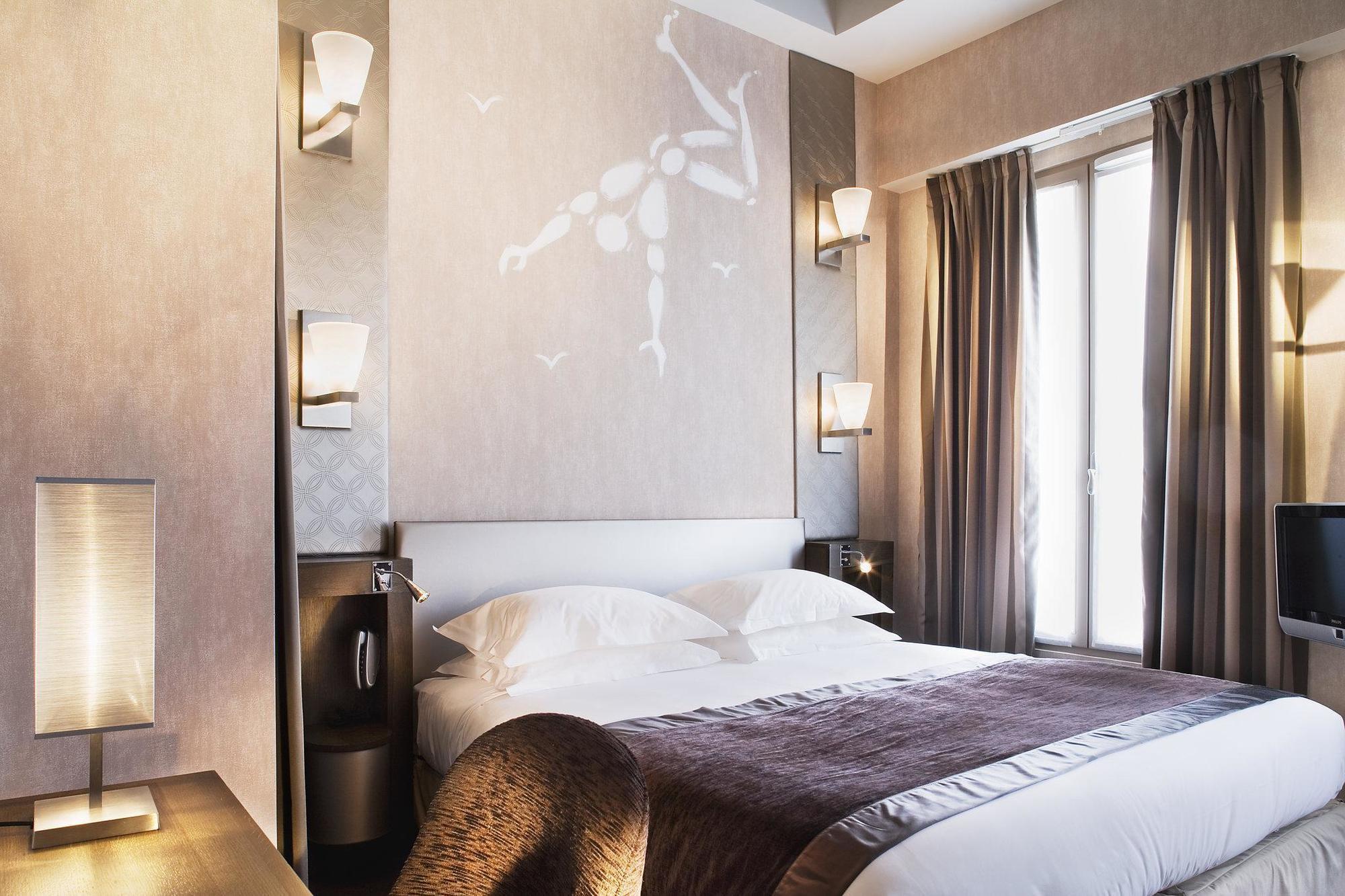 Hotel Des Académies Et Des Arts 4*