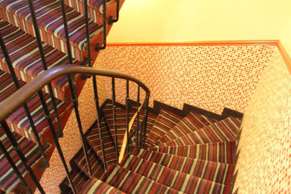 Hotel Montmartre Clignancourt