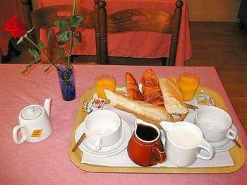 Hotel Des 3 Nations Paris