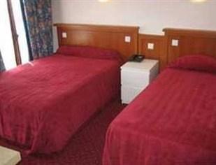 Le Glam's 3* Paris
