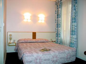 Hotel De Nemours