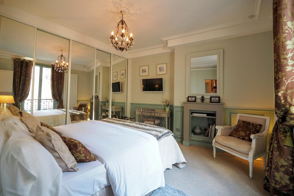 Chambre D Hote : Louvre Elegant Apt Suite 3* Paris