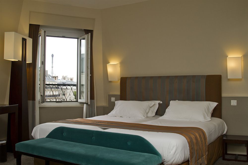 Plaza Etoile 3* Paris