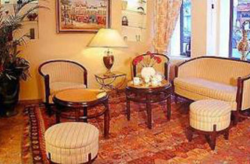 Hotel Margaux Opéra Montmartre 3*