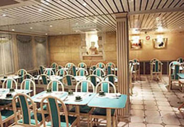 Hotel Des Arenes 3*