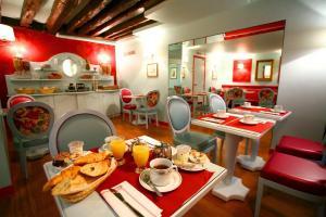 Louvre Bons Enfants Hotel 3*