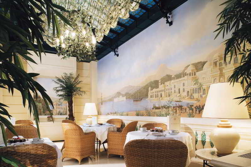 La Demeure Montaigne Hotel Paris