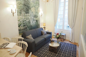 Louvre Opera Private Chicsuites * Paris