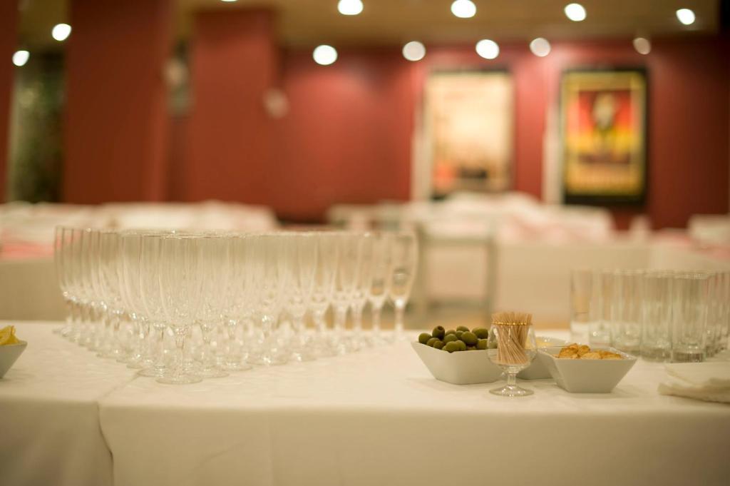 Hotel Cis Maurice Ravel 2*