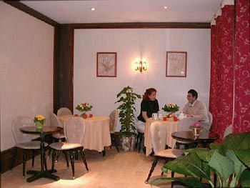 Gambetta 3* Paris
