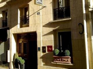 Opera Maintenon Hotel