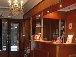 Opera Maintenon
