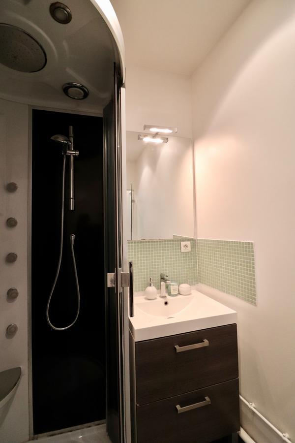 Paris-pere Lachaise Apartment *