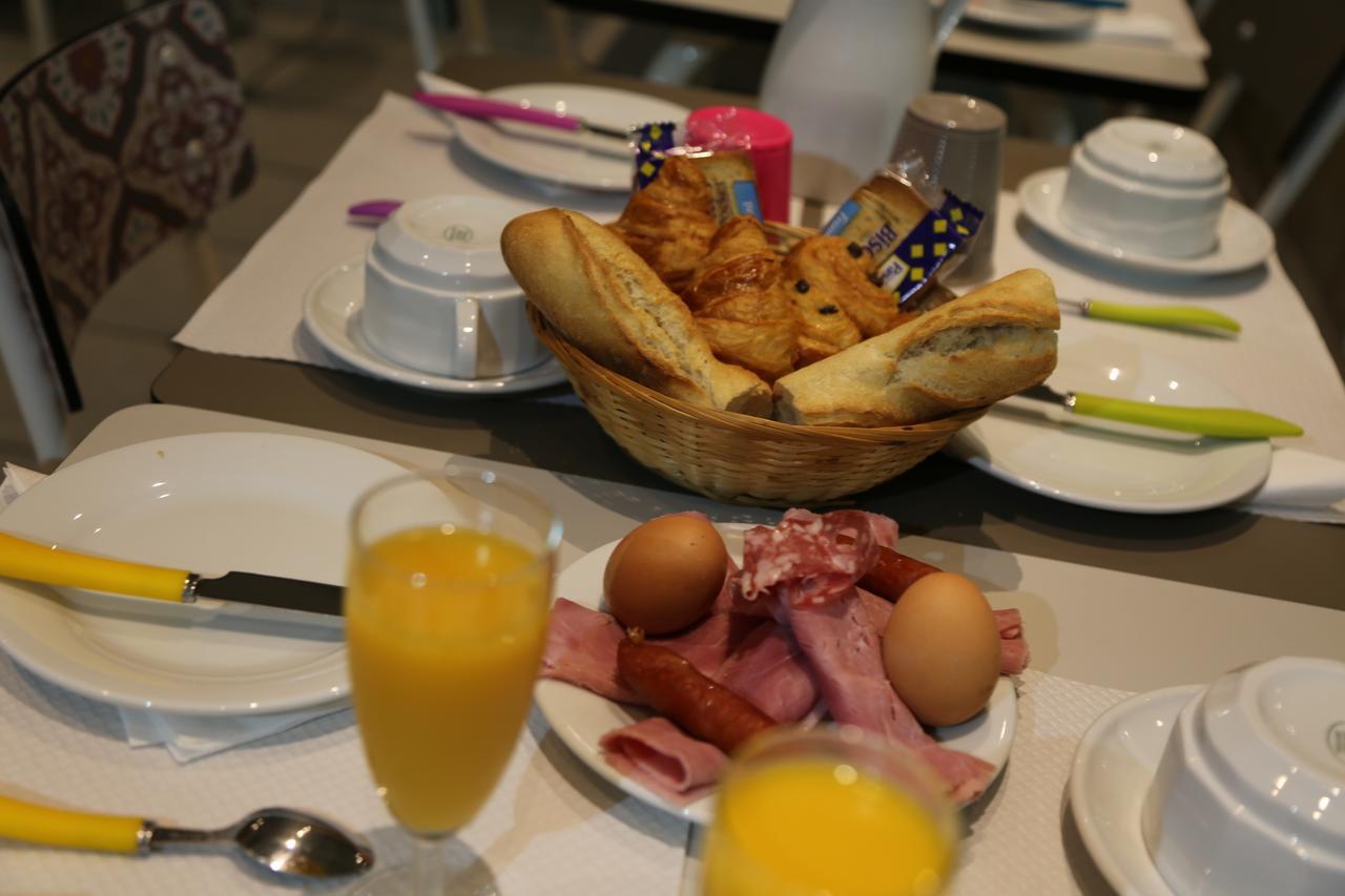 Hotel Des Arenes 3*