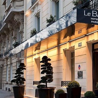 Hotel Le Bailli De Suffren Paris