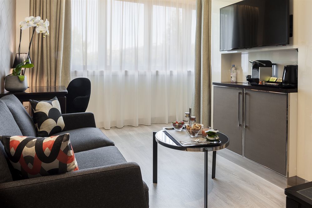 Hotel Ac Porte Maillot 4*