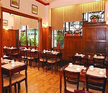 Hotel Du Pre 3*