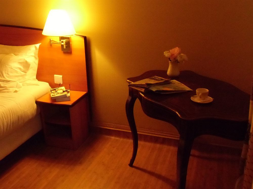 Hotel Eden Montmartre Paris