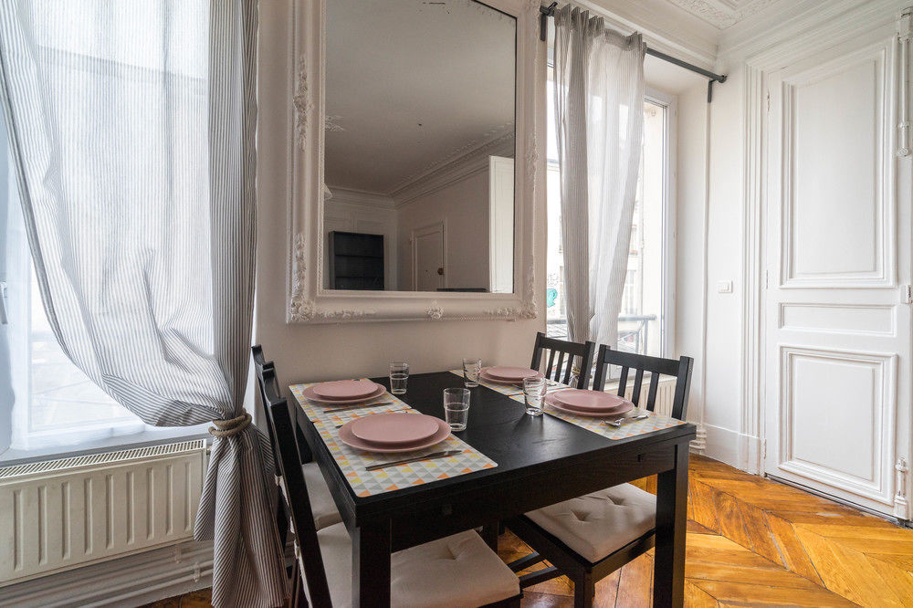 Cosy Bastille Apartment *