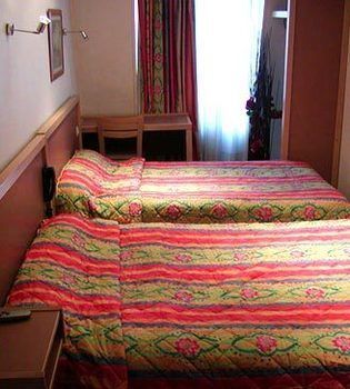 Hotel L'Esperance Paris