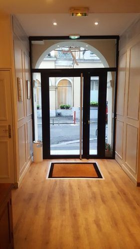 Des Arts - Cite Bergere Paris