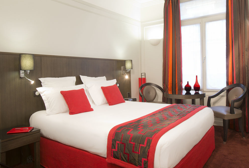 California Hotel Paris