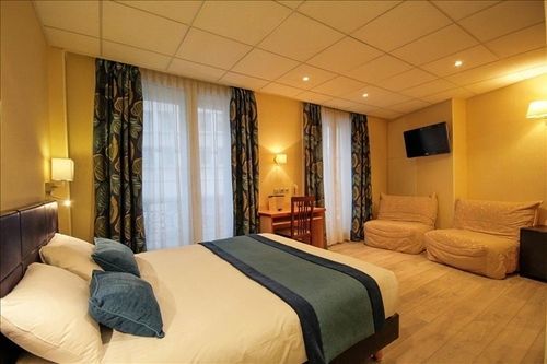 Des Trois Gares Hotel Paris
