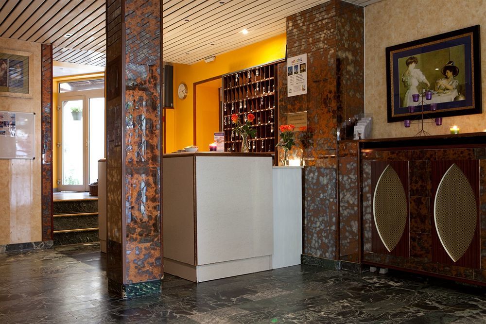 Est 3* Paris