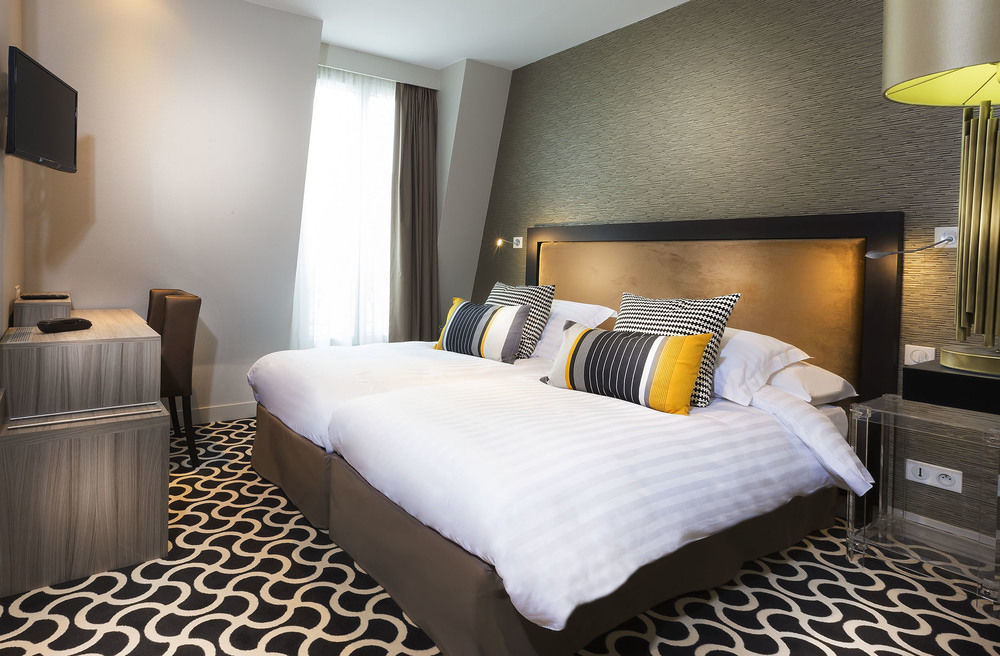 International Hotel