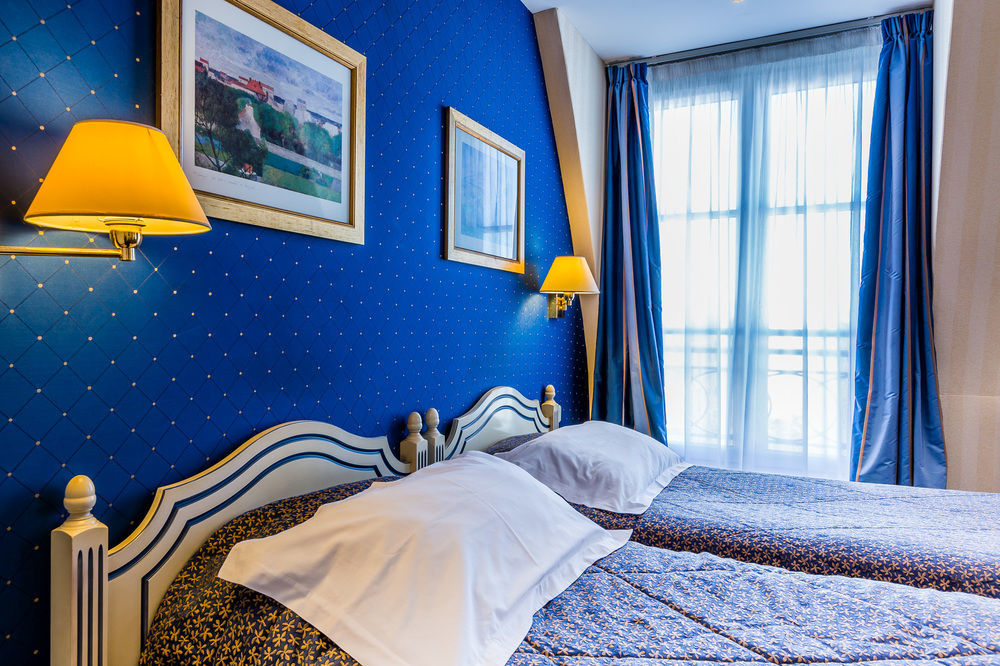 Austin's Saint Lazare 3*
