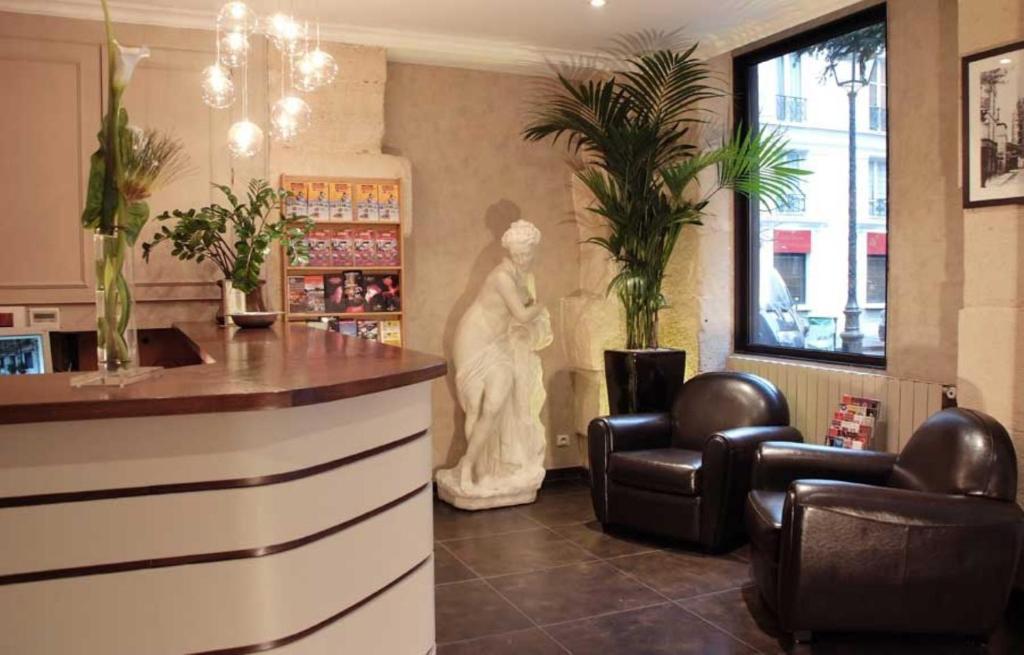Louvre Marsollier Opera Hotel Paris