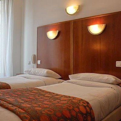 Pavillon Courcelles Parc Monceau Aparthotel 3*