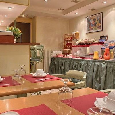 Aparthotel Pavillon Courcelles Parc Monceau 3*